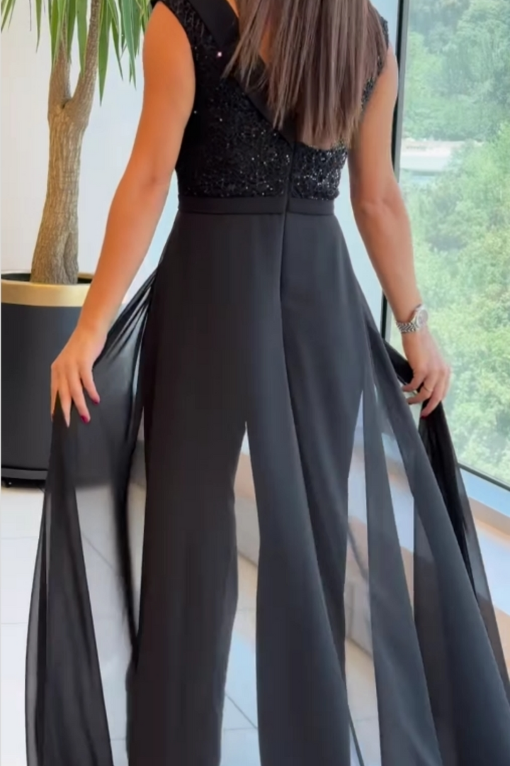 Valeria | Classic Sleeveless Jumpsuit