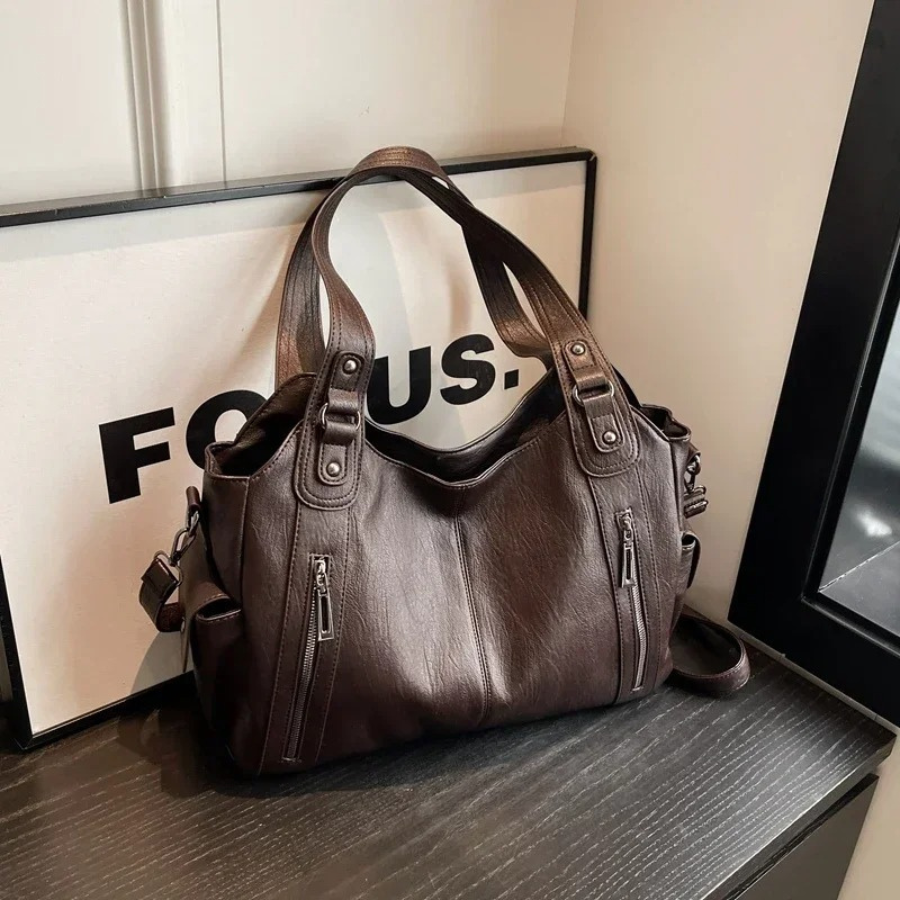 CASUAL SHOULDER BAG