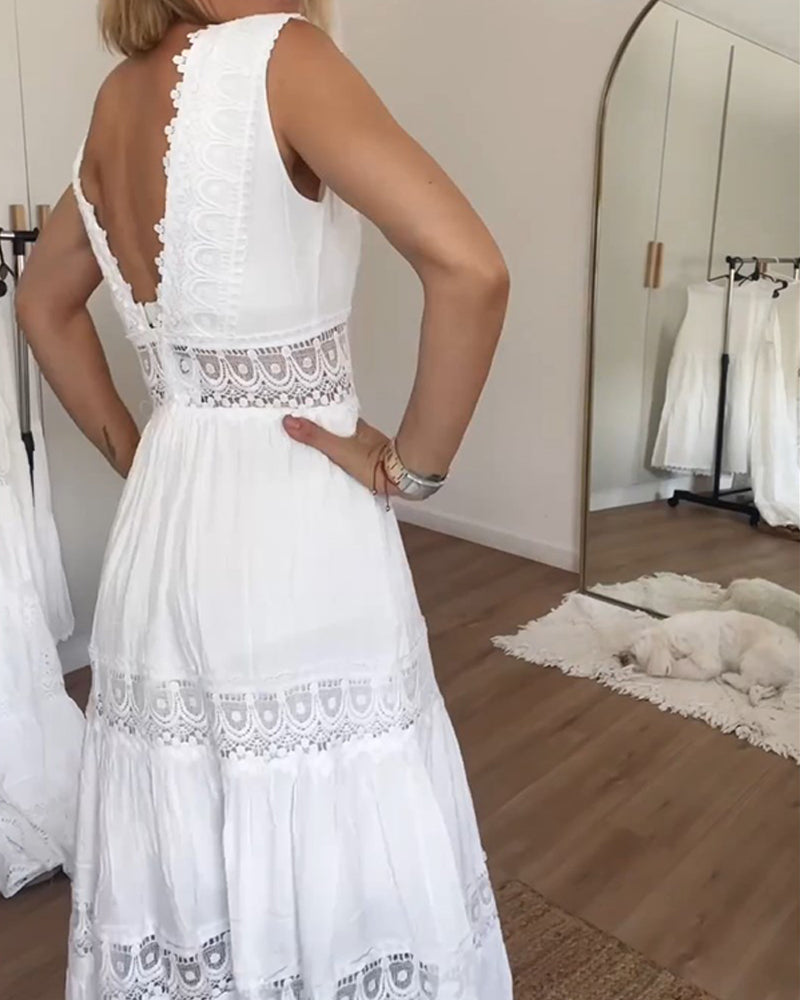 Aurélie™ | Elegant Lace Dress with V-Neck