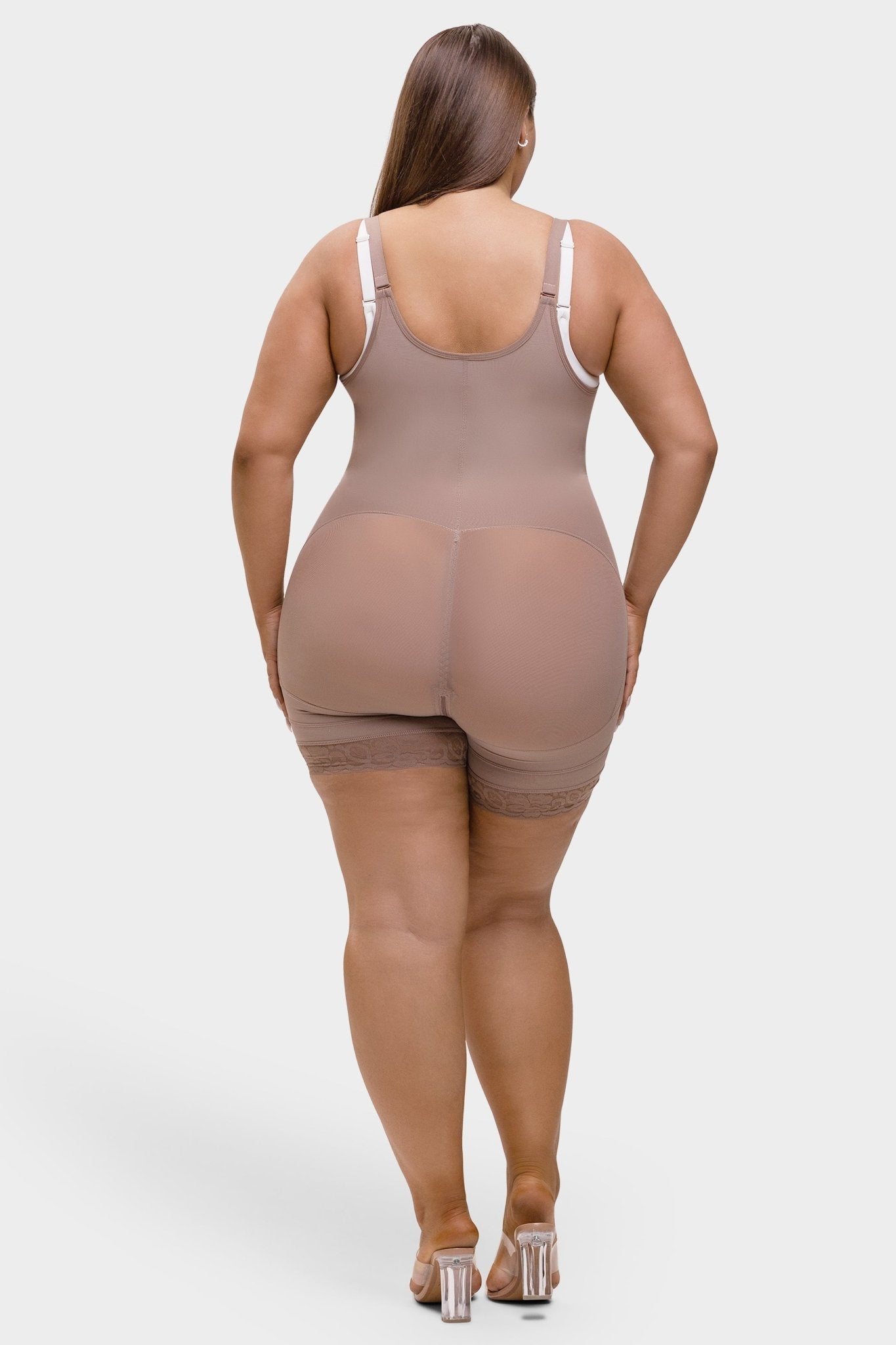 Felicia Short Powernet® - Ademende Latex Body met Open Borst, Buikcontrole en Stevige Compressie Shapewear.